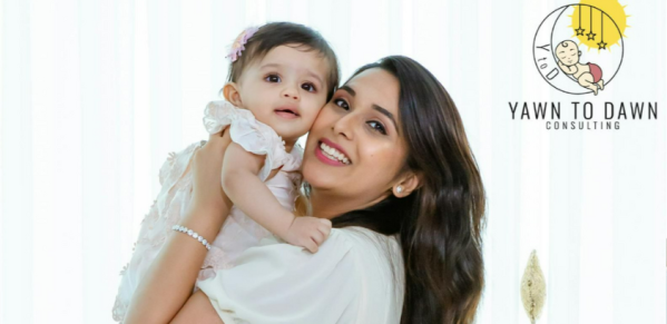 Rinie Gupta Baby sleep consultant based in singapore with her daughter